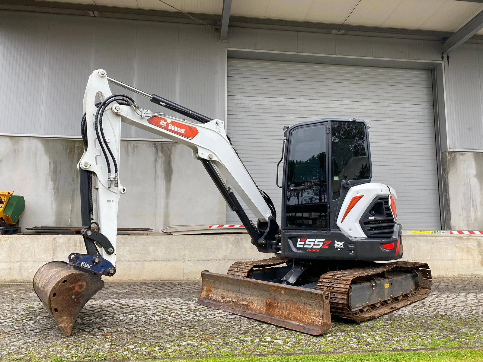 mini escavadora usada bobcat e 55 z de 5 toneladas, ano 2023