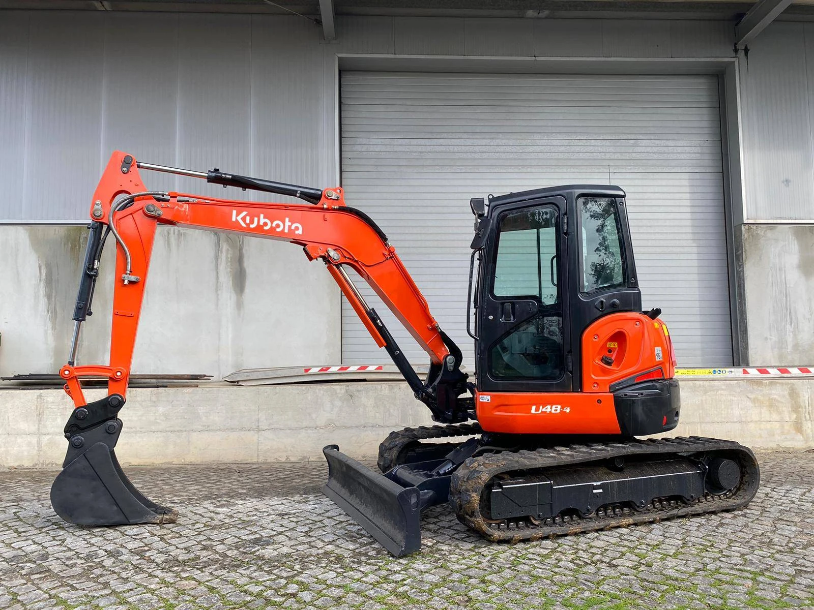 mini escavadora usada kubota de 4 toneladas